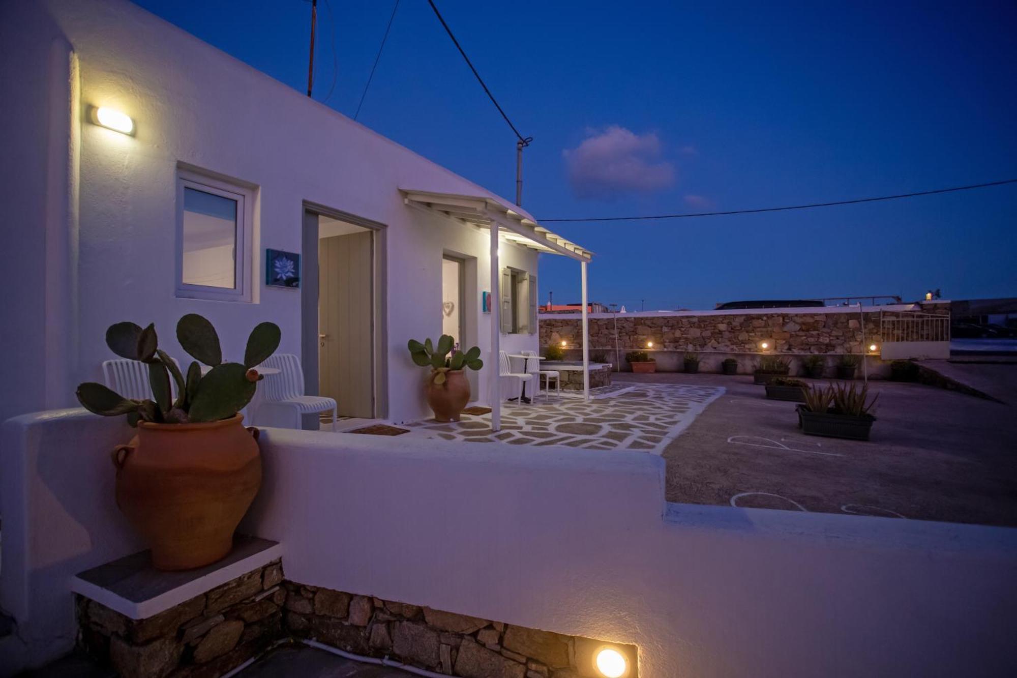 Sing And Blossom Accommodation Mykonos Town المظهر الخارجي الصورة