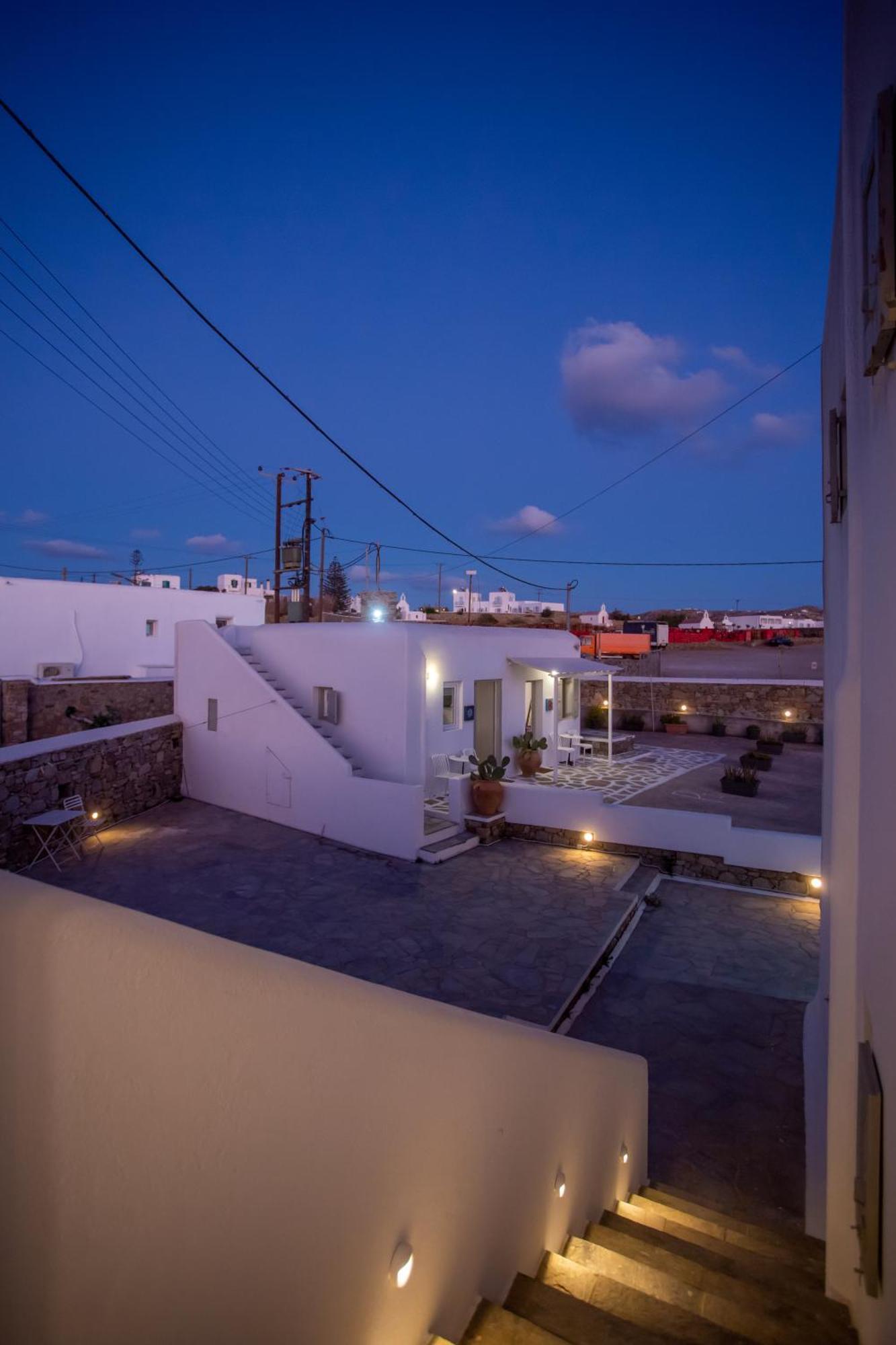 Sing And Blossom Accommodation Mykonos Town المظهر الخارجي الصورة